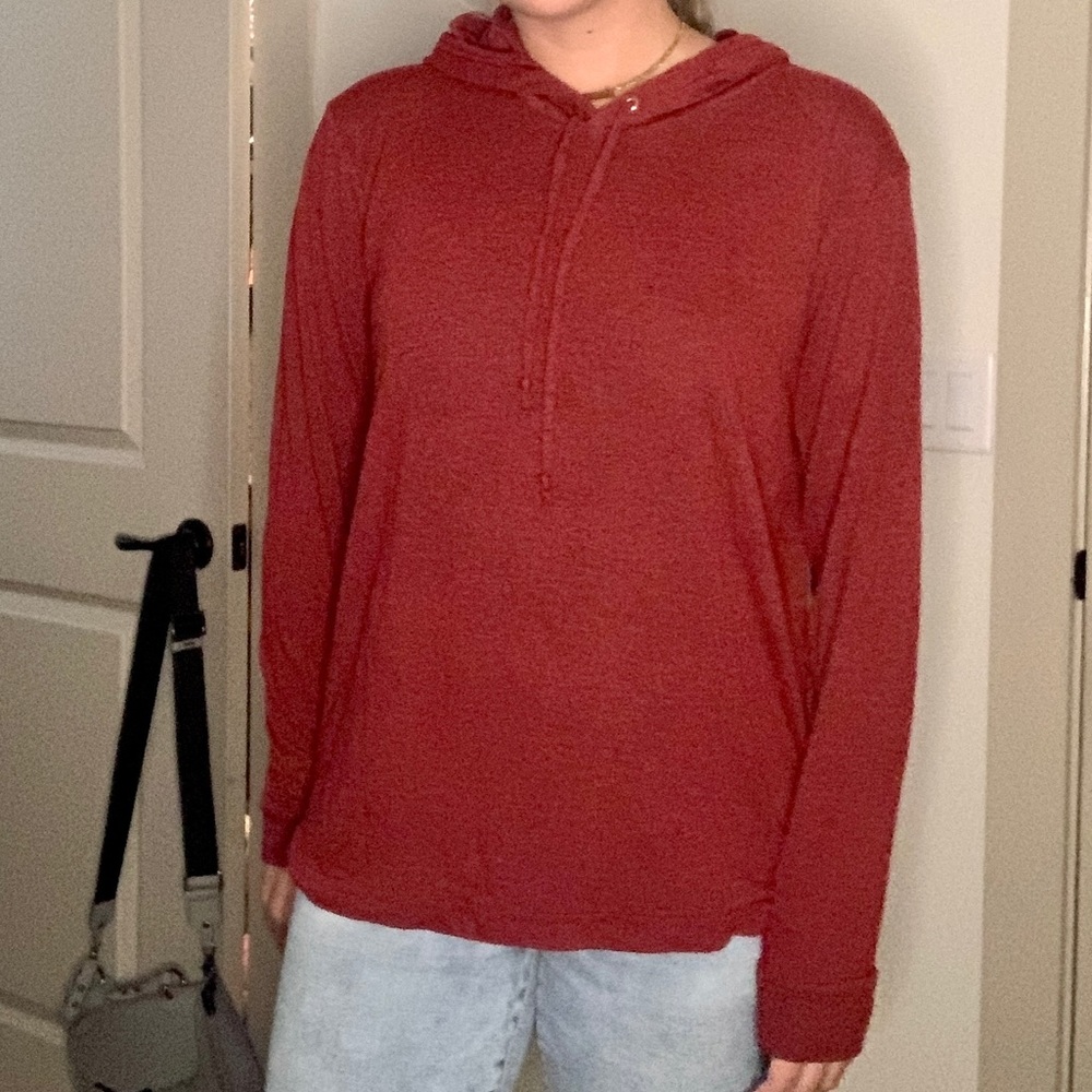 American apparel + garnet pullover hoodie